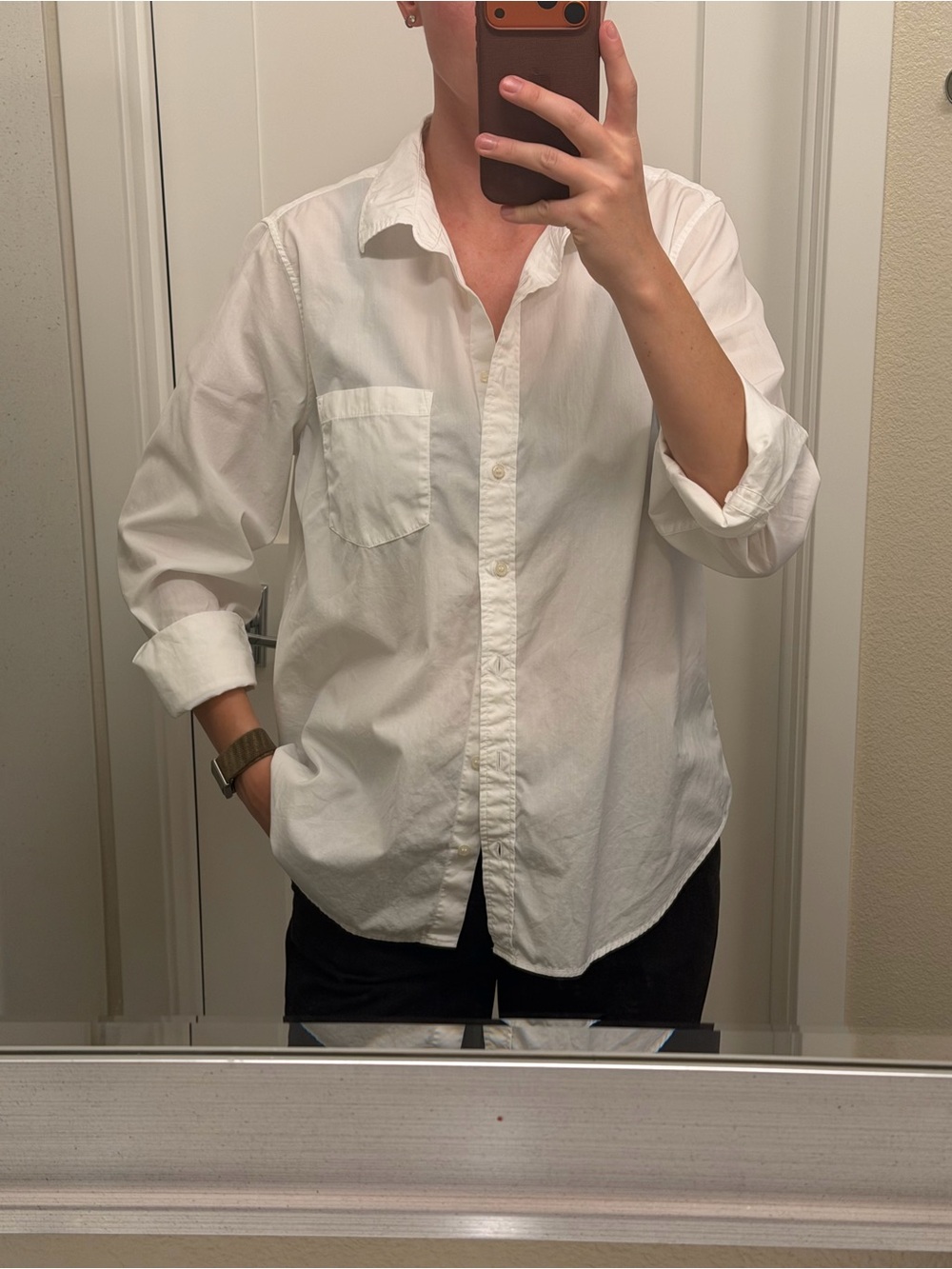 GAP White Classic Button-Down Shirt